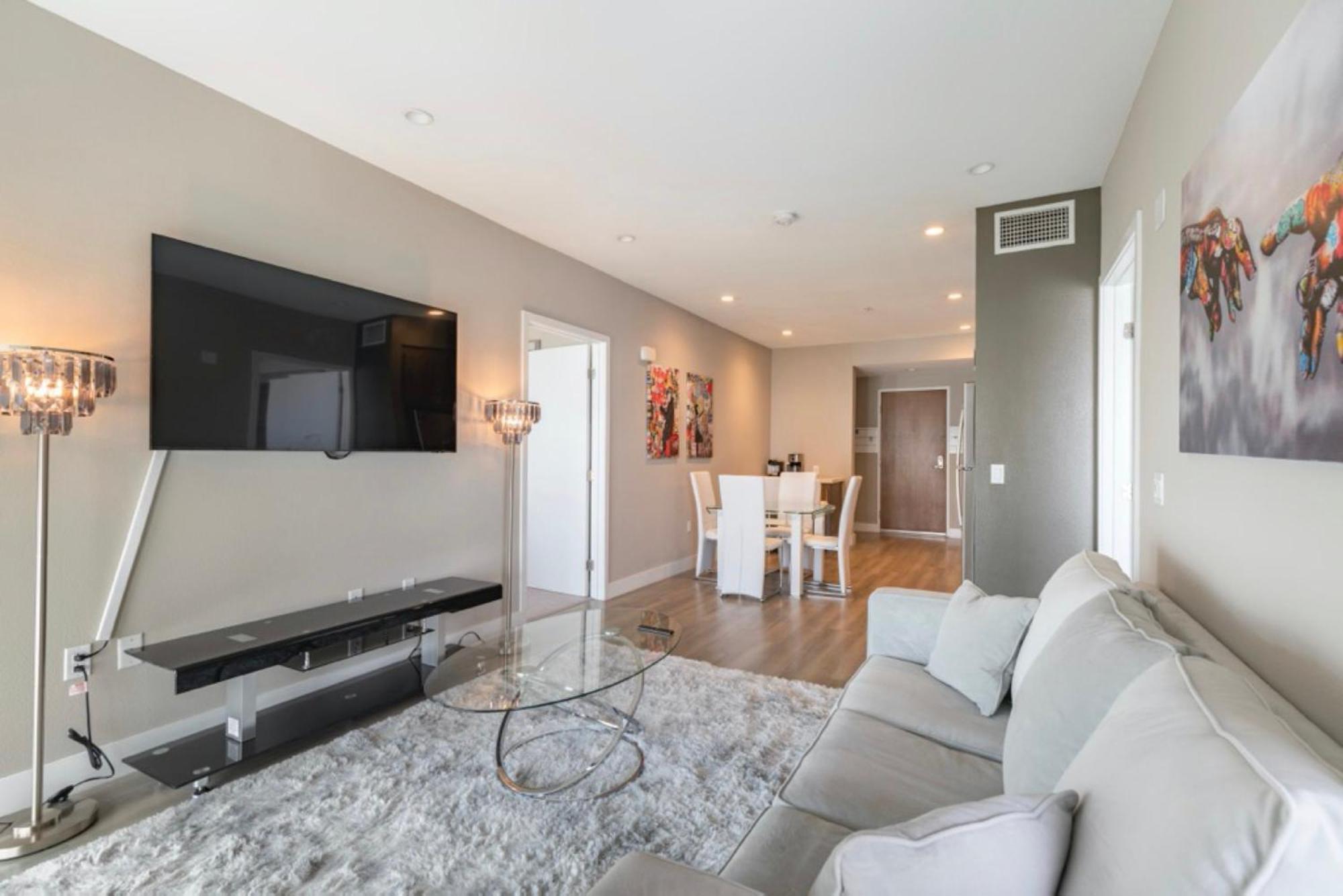 2 Bedroom Modern Luxury La Na Los Ángeles